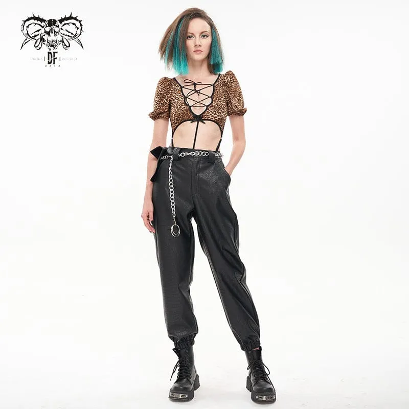 Damen-Punk-Lederhose mit Knöchelband und Metallkette