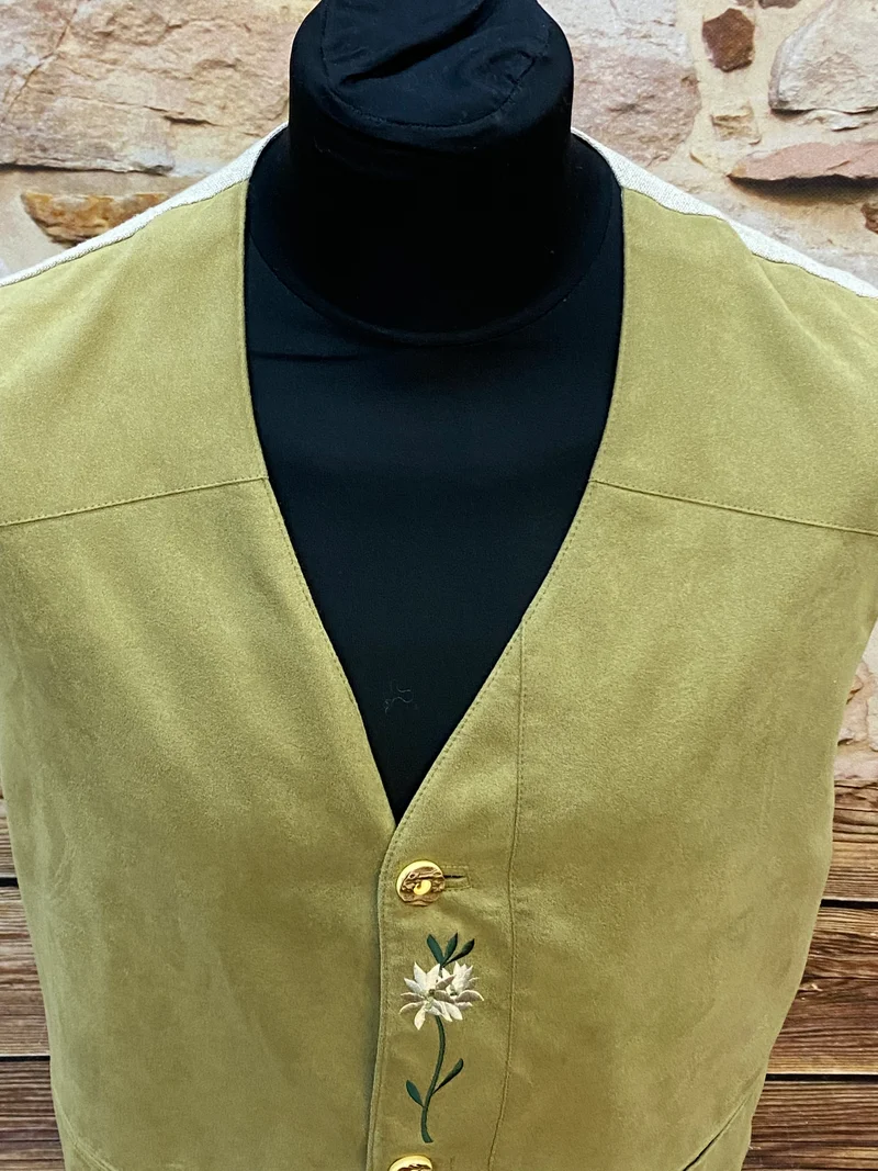 Vintage Trachtenweste Oliv mit Edelweiß Stickerei – Gr. 52