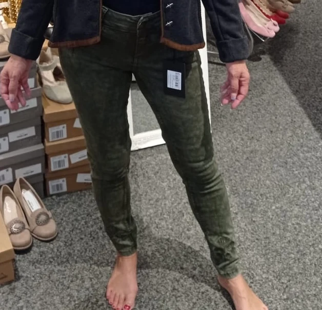 Stretchjeans Hangowear grün Hendrina lang