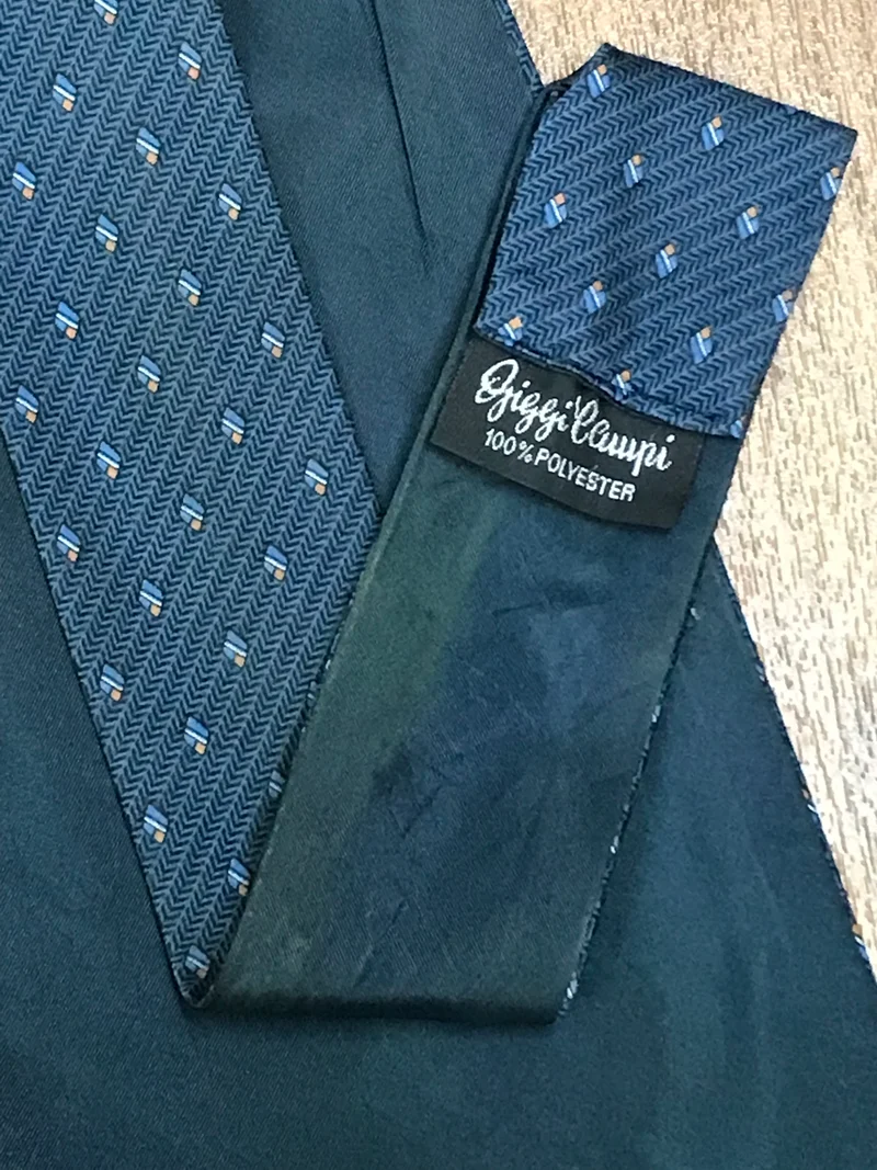 Vintage Schalkrawatte / Ascot – Blau mit Muster, Griggi Ciampi