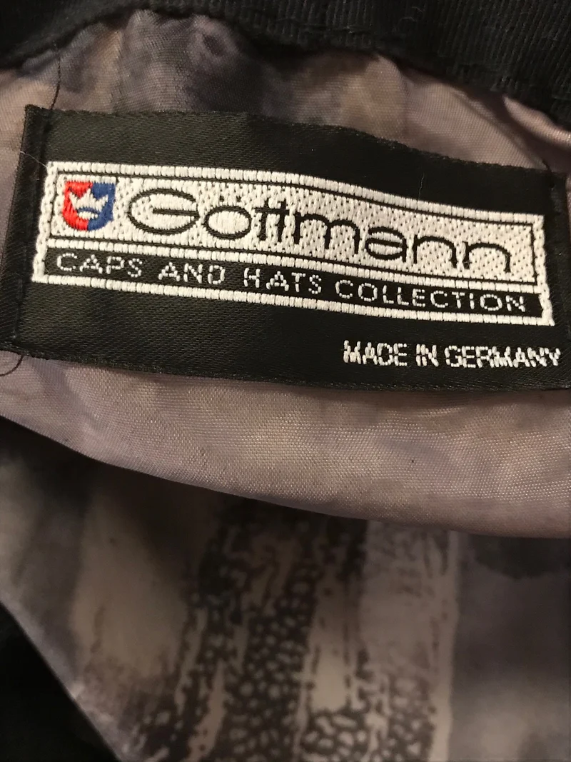 Schiebermütze kariert (Größe 56)