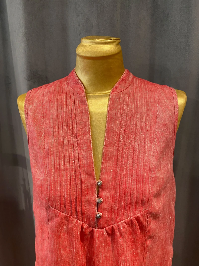 Kleid Anno Domini Lena rot