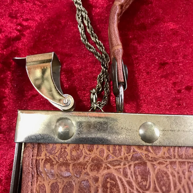 Handtasche Marc Chantal – Krokoprägung