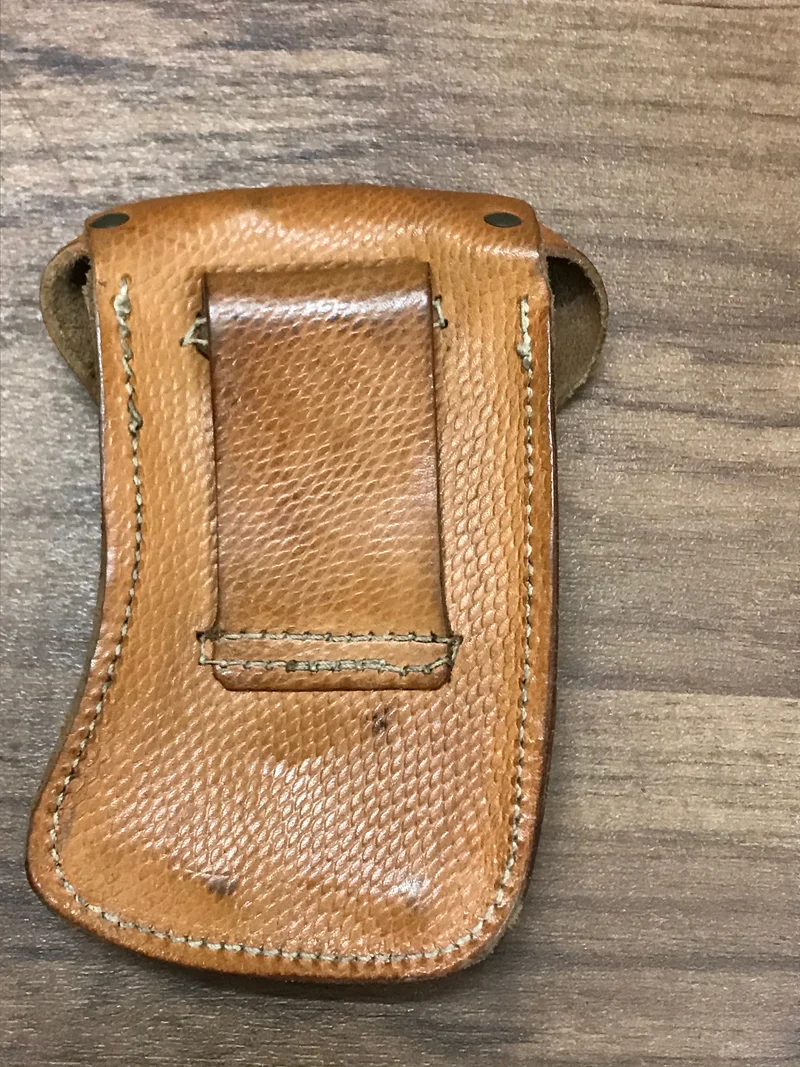 True Vintage Lederetui mit Patina (14 x 9 cm)