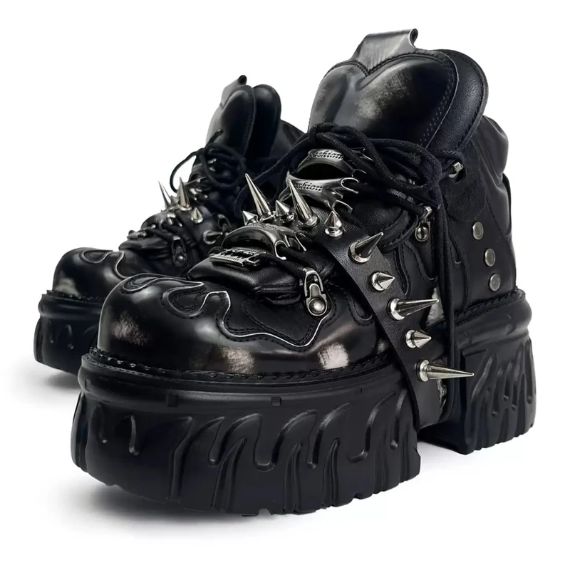 Punkrock-Plateauschuhe für Damen mit Nieten und klobigem Absatz