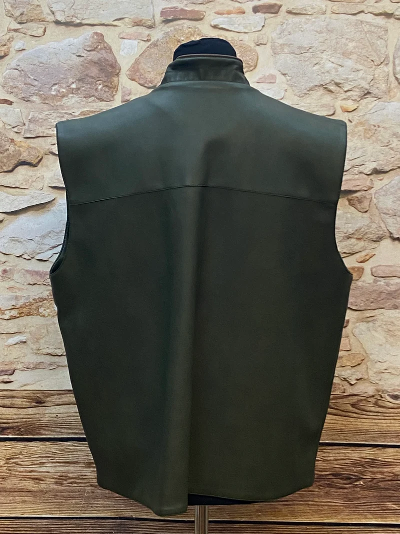 Trachtenweste Herren – GENIUS – oliv, Gr. 56 (neuwertig)