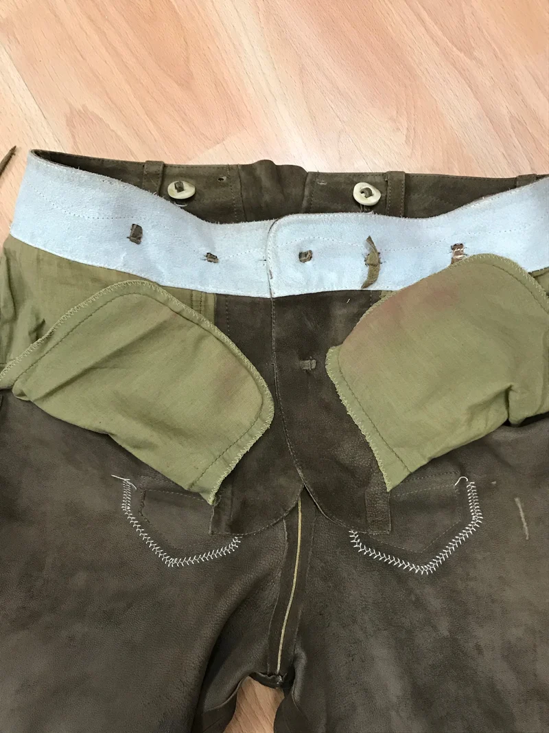 Vintage Trachten Lederhose Kniebund Distler – dunkelbraun, bestickt, Größe 50
