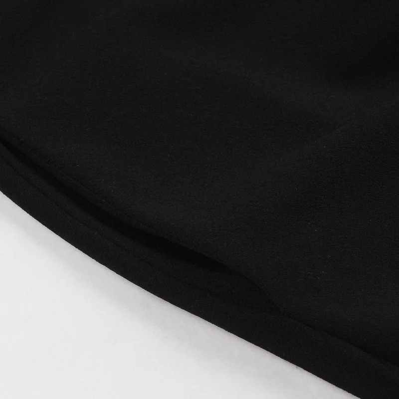 Gothic-Flitterwochenkleid mit Tupfenmuster und Schnürung für Damen