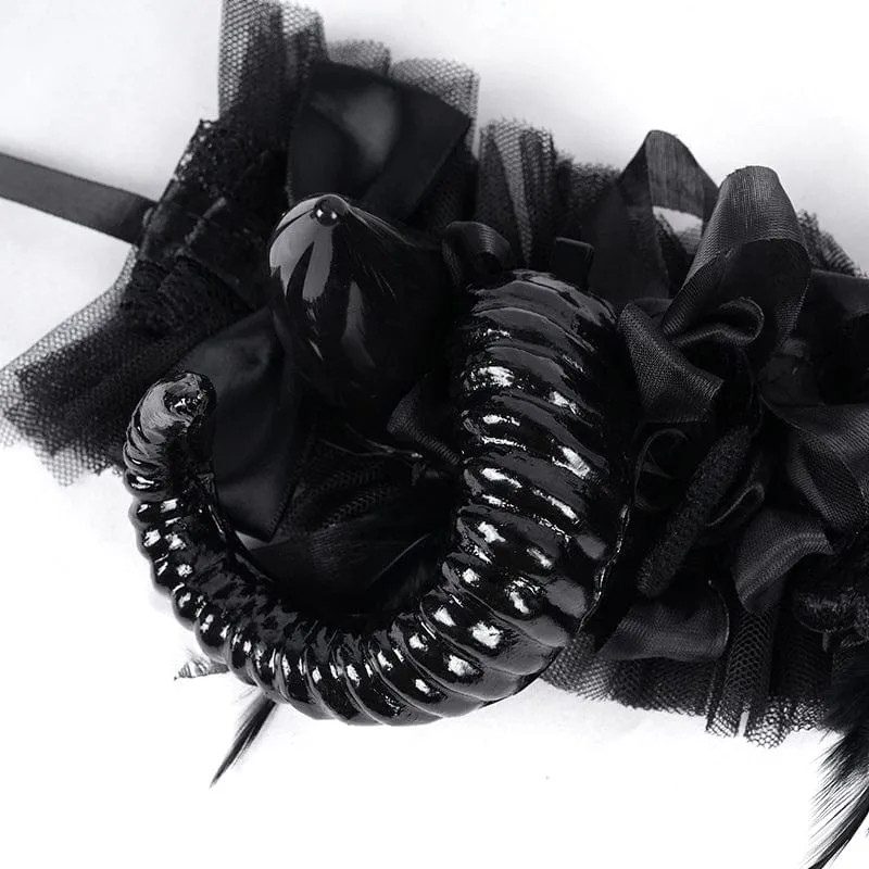 Gothic Haarschmuck für Damen mit Hornnetzriemen
