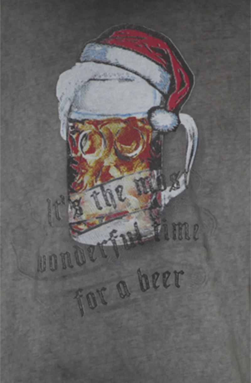 Herren T-Shirt Biermotiv mit Weihnachtsmütze
