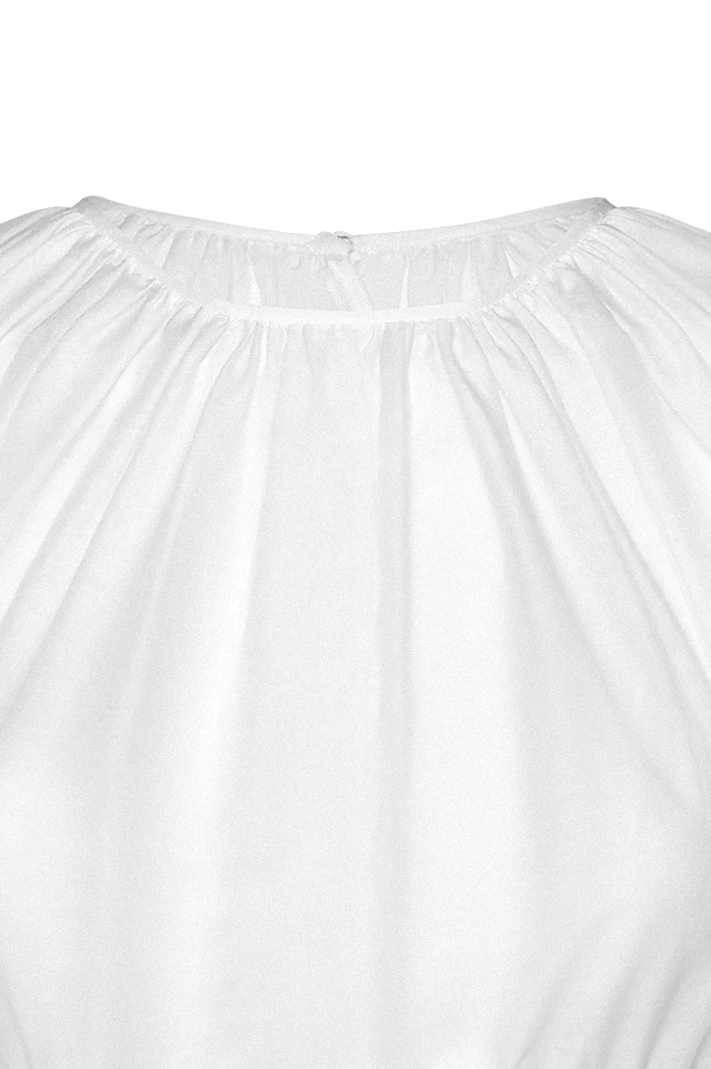 Faltenbesetzte Dirndlbluse