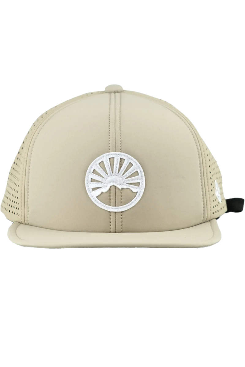 Unisex Snapback-Cap mit Gipfelstürmer-Design und Quetschfunktion