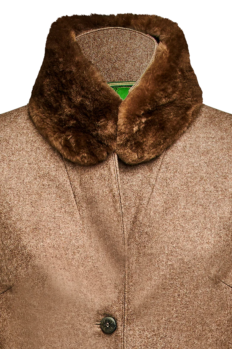 Mantel aus Loden mit Pelz