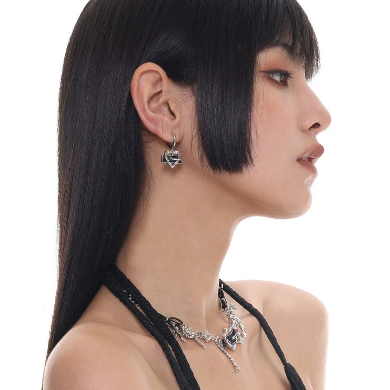 Damen-Punk-Herz-Ohrringe