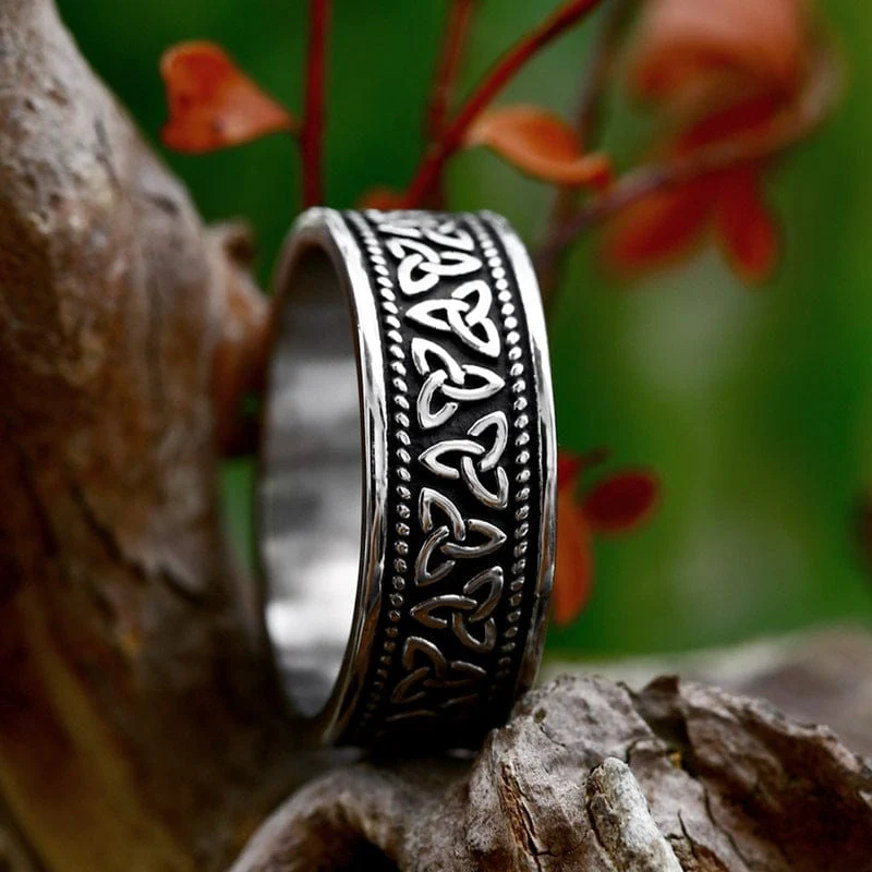 Herren-Punk-Wikinger-Ring mit keltischem Knoten