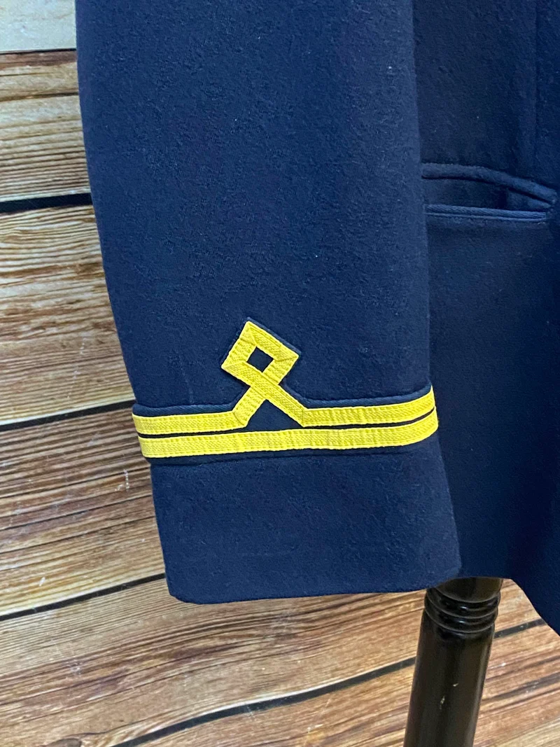Uniformjacke - Vintage - Marine Stil – dunkelblau - Goldknöpfen