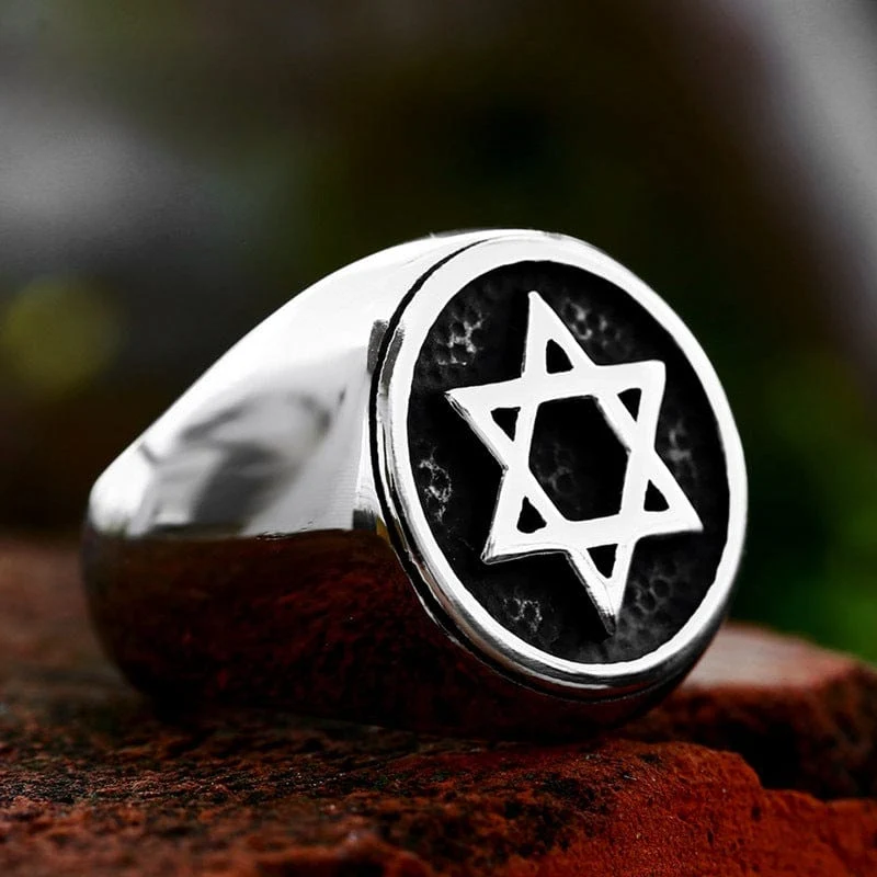 Herren-Punk-Ring mit ausgehöhltem Stern