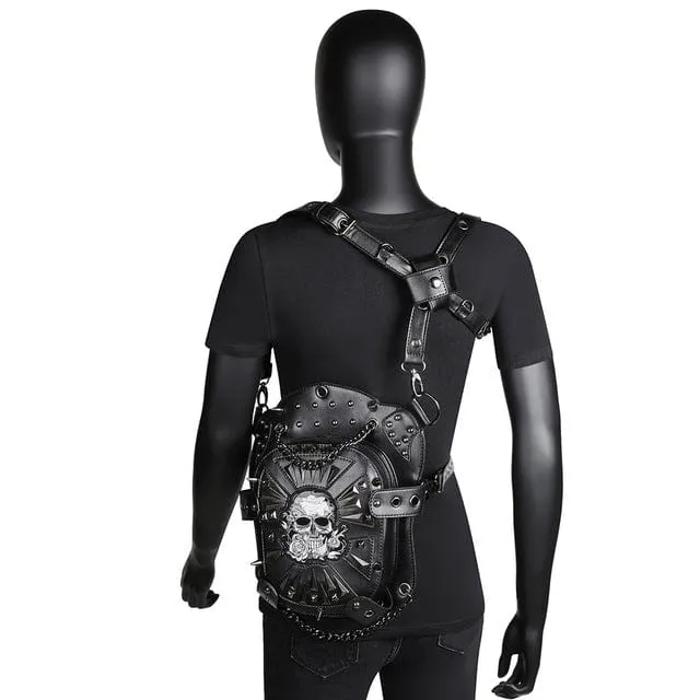 Steampunk Totenkopf angekettet Außentasche