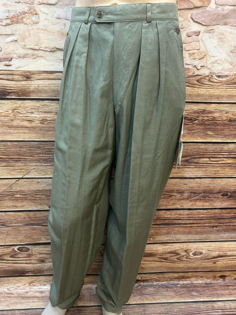 Vintage Bundfaltenhose Herren Gr.102 – Olivgrün High Waist 80er 90er