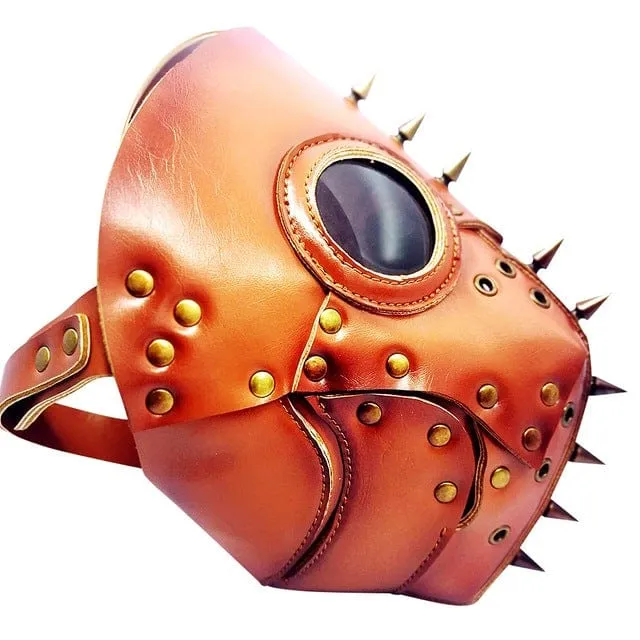 Steampunk-Halloween-Maske mit genagelten Nieten