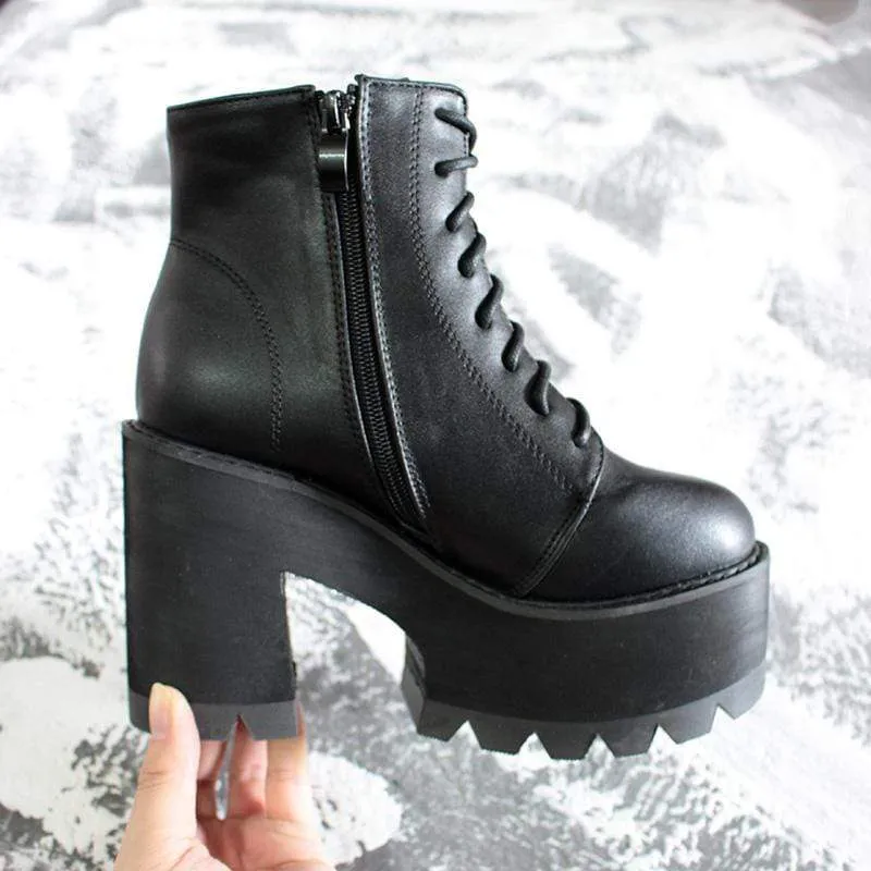 Gothic-Punk-Schnürstiefel mit Plateau für Damen