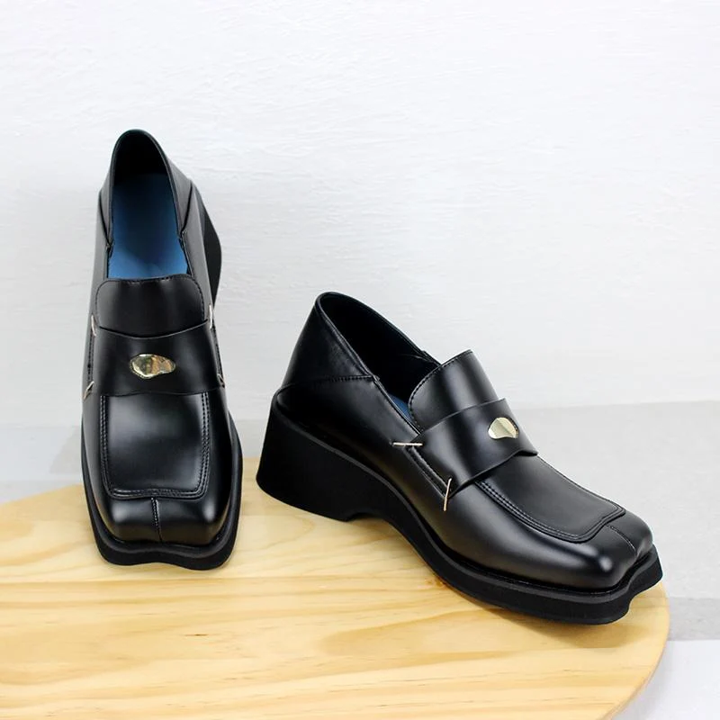 Damen Gothic Punk Loafers mit eckiger Zehenpartie