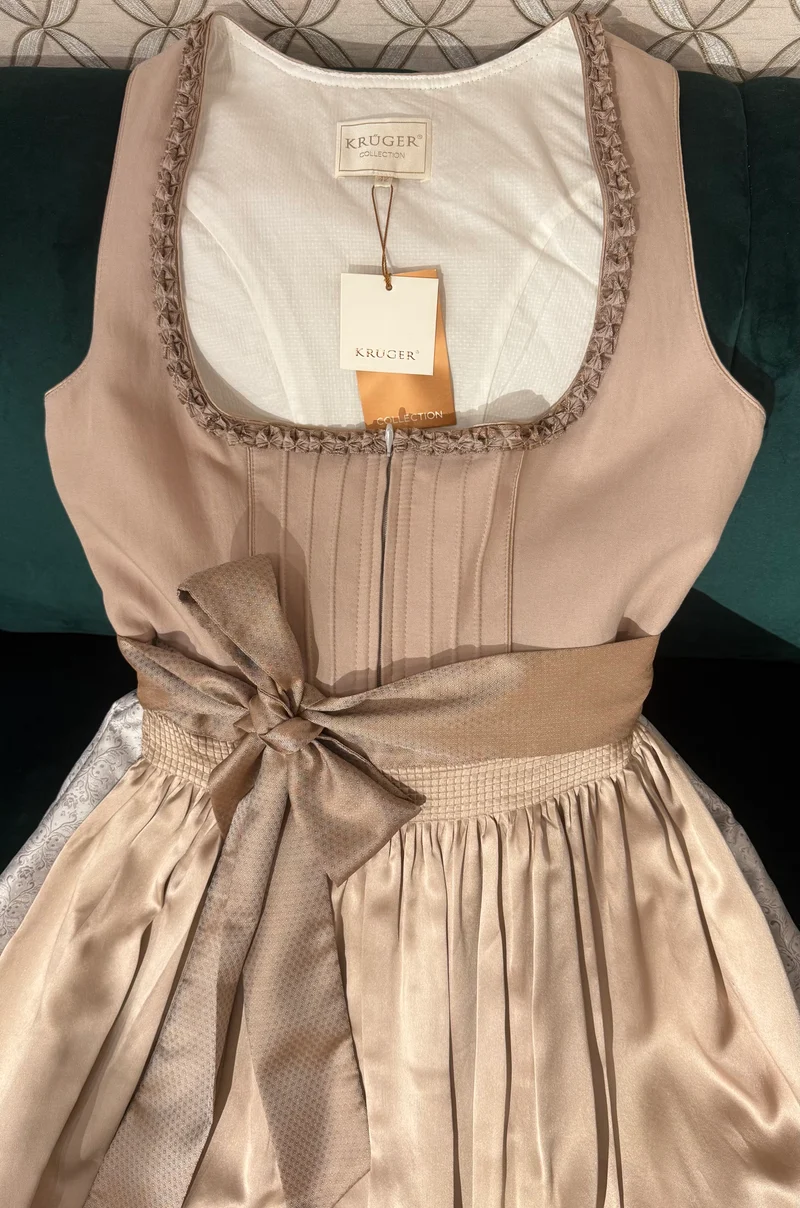 Dirndl Krüger Collection beige 60cm