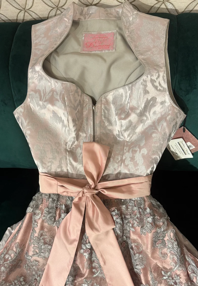 Dirndl Stockerpoint Diamond en Vouge silber/rose 65cm