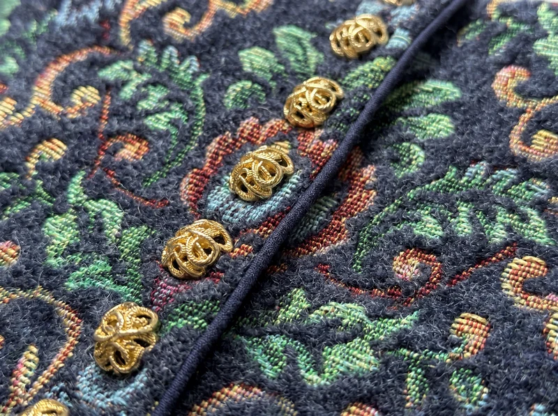 Jacquard Dirndl