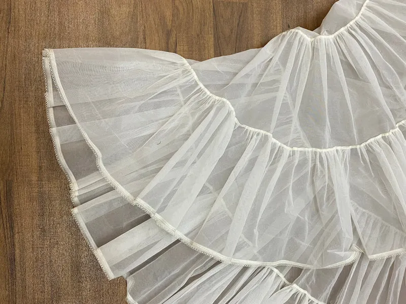 Schöner steifer Petticoat in der Farbe weiß Gr.S