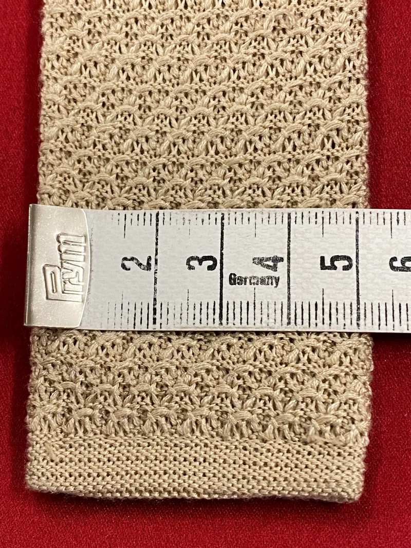 Vintage Strickkrawatte Beige – Schmale Herren Krawatte Retro Stil