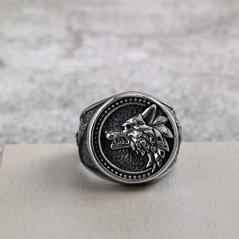 Punk-Ring für Herren mit Wolfskopf-Motiv und Struktur