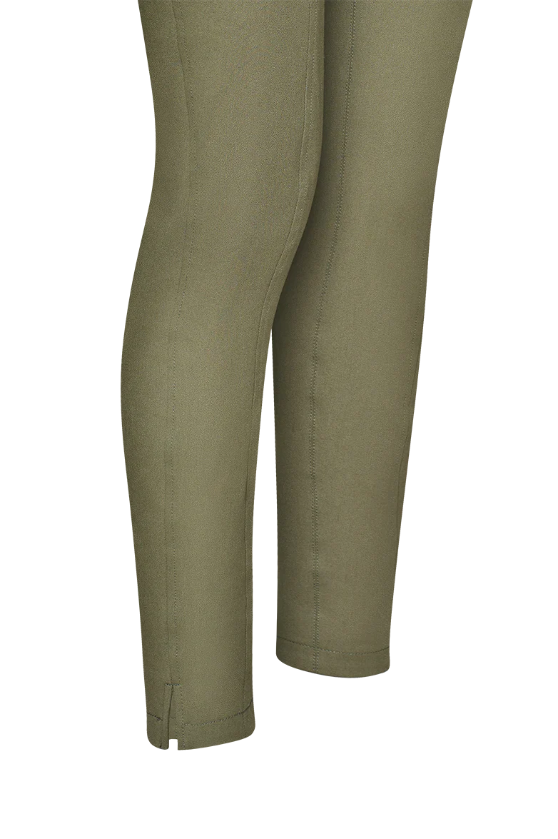 Stiefelhose mit Taschen