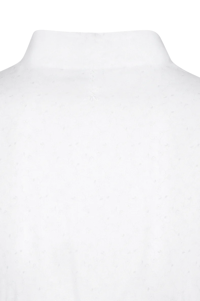 Dirndlbluse mit V-Ausschnitt