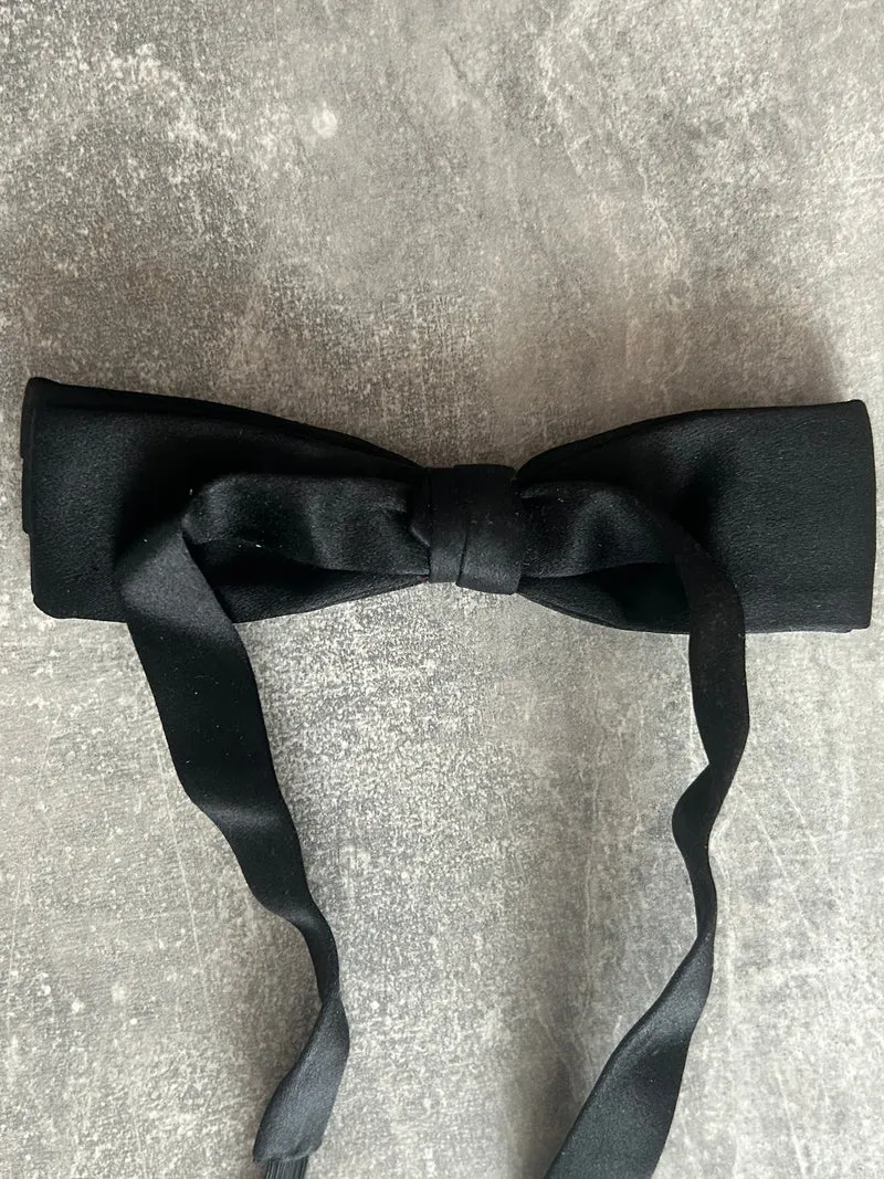 Vintage-Fliege im klassischen „Black-Tie“-Look