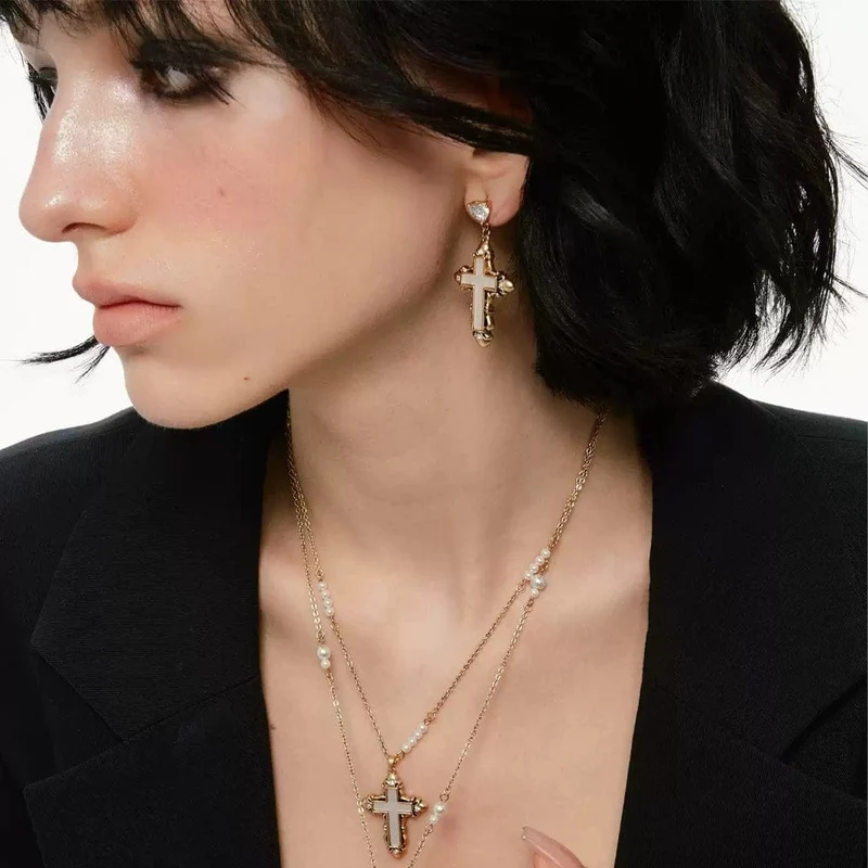 Grunge-Diamant-Kreuz-Ohrringe für Damen