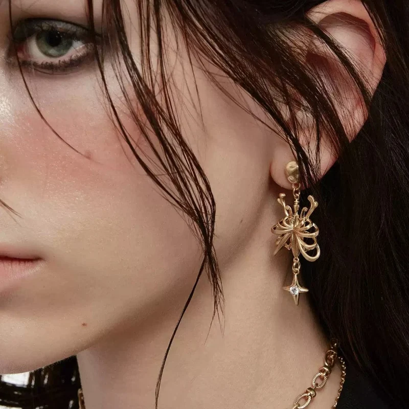 Grunge-Ohrringe mit Schmetterlingsmotiv für Damen