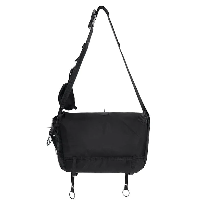 Punk-Tasche für Herren mit Pentagramm-Ösen und Nieten