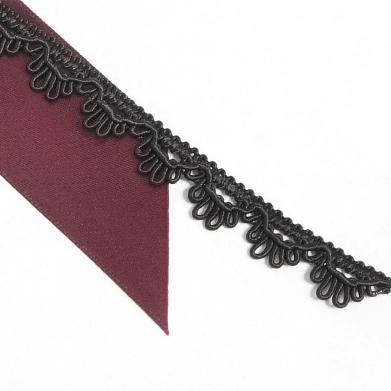 Gothic-Halskette für Herren mit Kreuz und Schleife, schwarz-rot