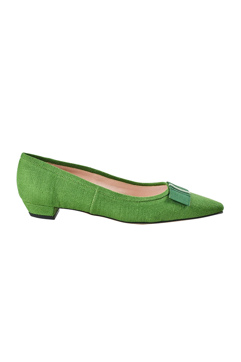 Ballerina aus Leinen