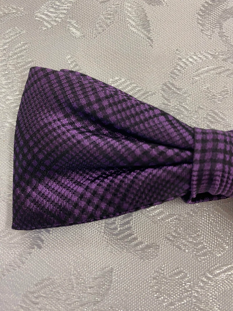 Vintage Fliege in Violett mit Karomuster