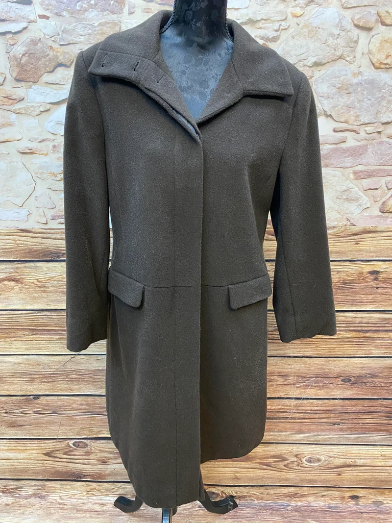 Vintage Damenmantel Größe 42 – im eleganten Damenstil der 1920er Jahre