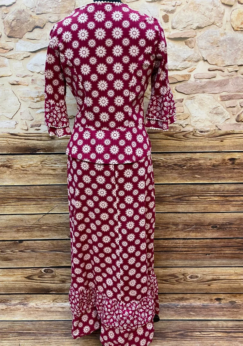 Romantisches Vintage-Kostüm in Blumenmuster, Größe 38