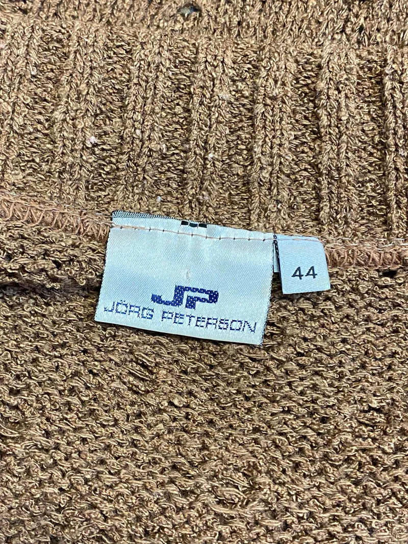 Vintage-Strickjacke Braun mit Zopfmuster & Knebelverschluss – Gr. 38