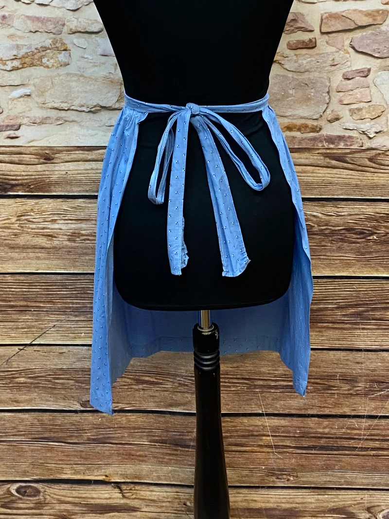 Vintage Dirndlschürze hellblau - lang