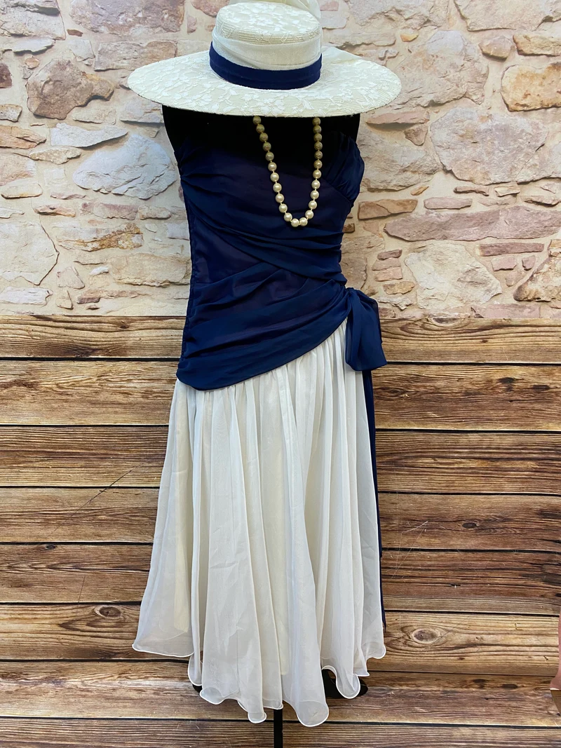 Elegantes 4-teiliges Vintage Outfit von Toison d'Or Gr.34