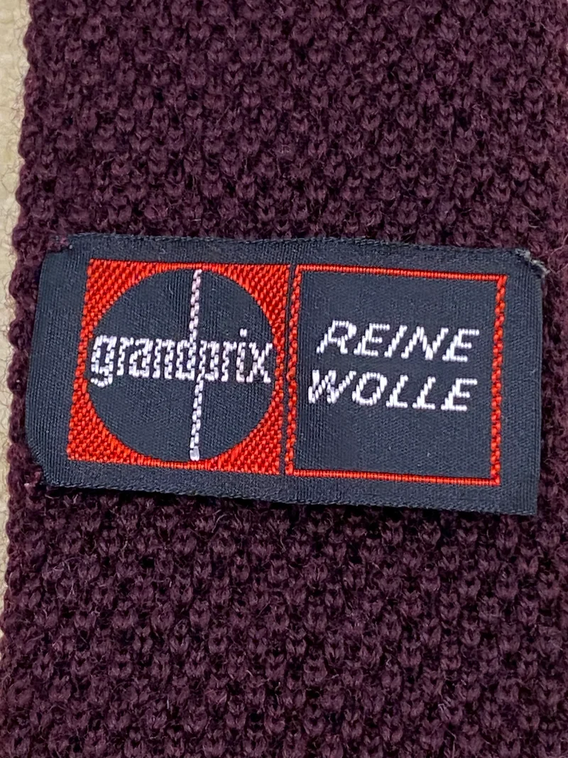 1970er Vintage Strickkrawatte Bordeaux aus reiner Wolle – Made in Germany