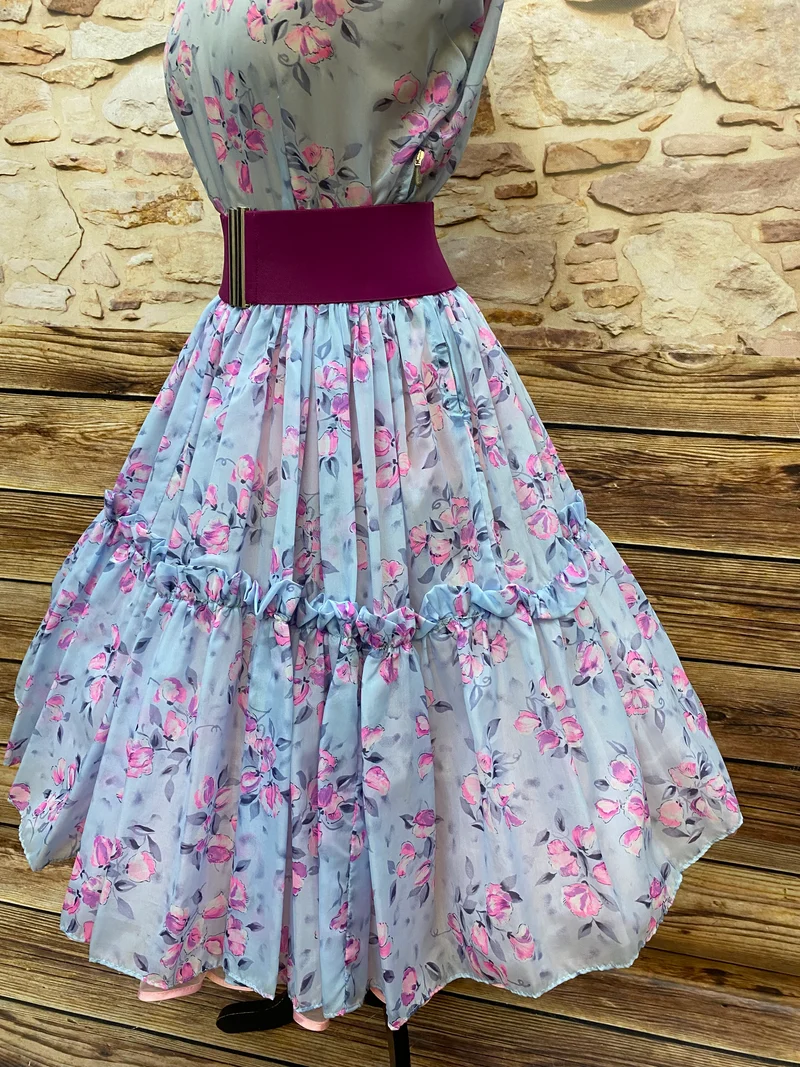50er Jahre Petticoatkleid Blau Rosa – Rockabilly Tellerrock Kleid mit Blumen & Gürtel Gr. 36