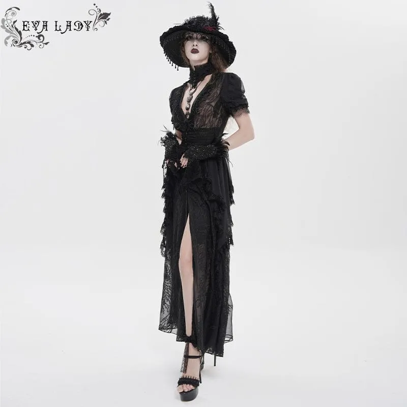 Schwarzes Gothic-Maxikleid mit tiefem Ausschnitt, Stehkragen und kurzen Ärmeln – ideal als Hochzeitskleid.