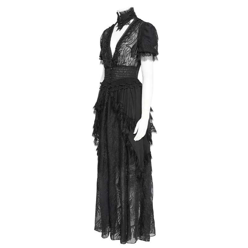 Schwarzes Gothic-Maxikleid mit tiefem Ausschnitt, Stehkragen und kurzen Ärmeln – ideal als Hochzeitskleid.
